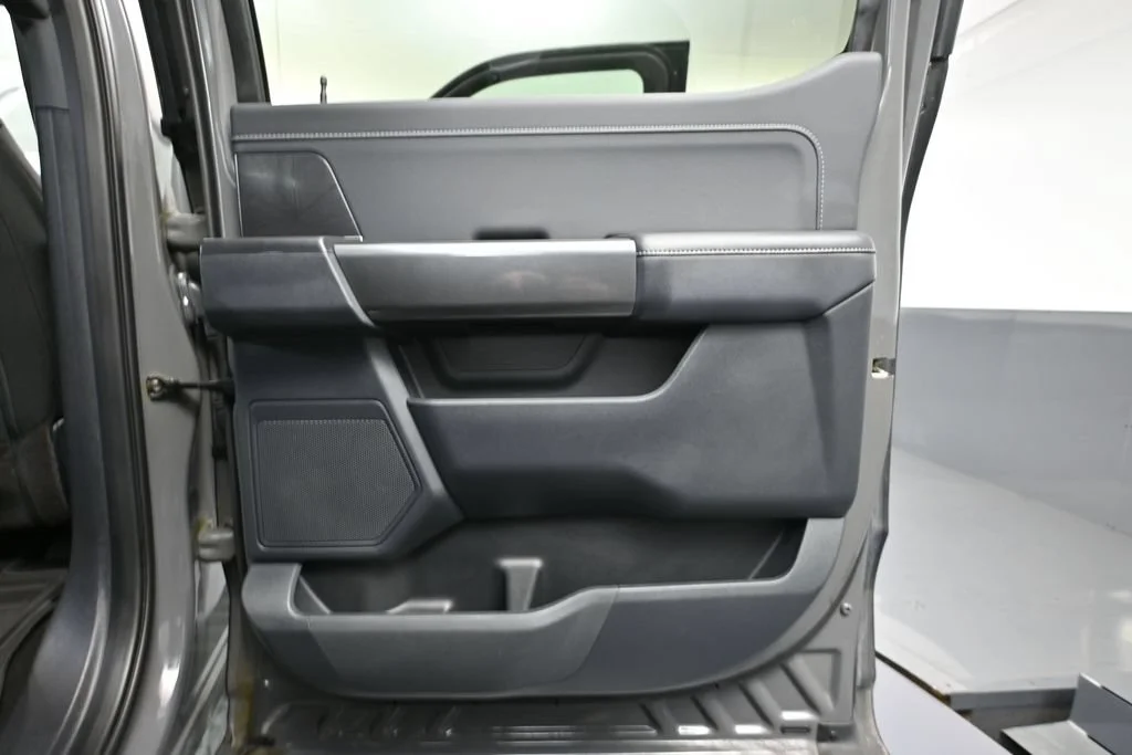 Used 2021 Gray Ford XLT image 34