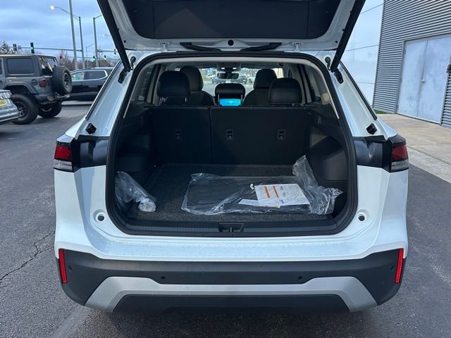 New 2026 Pure White Volkswagen 2.0T SE image 16