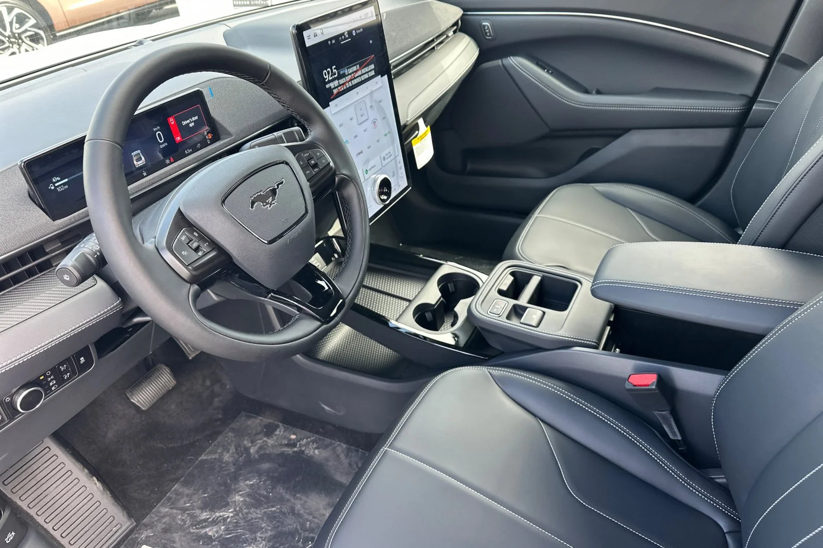 New 2026 Gray Ford Select image 9