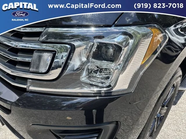 Used 2020 Black Ford XLT image 11