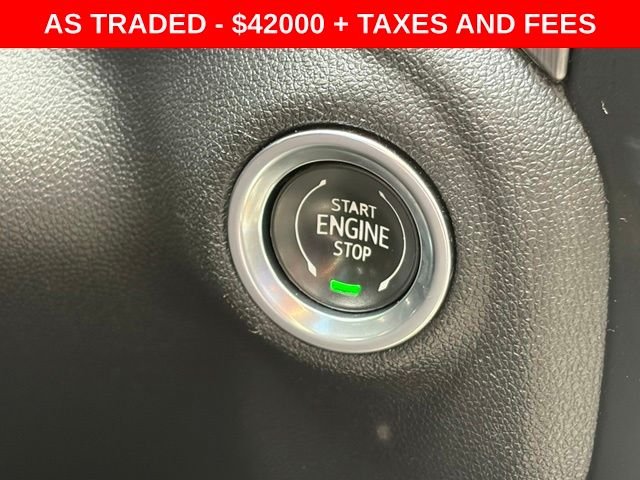 Used 2021 White GMC Denali image 25