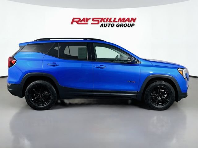 2024 GMC Terrain AT4 - Photo 8