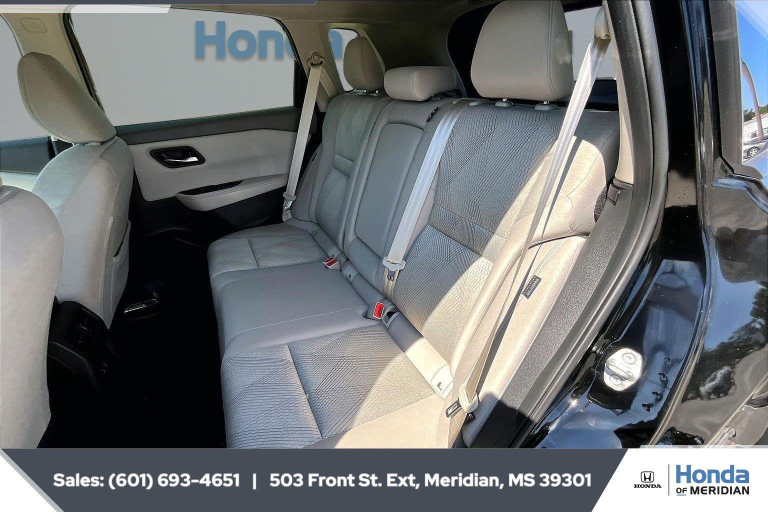 Used 2025 Super Black Nissan SV image 16