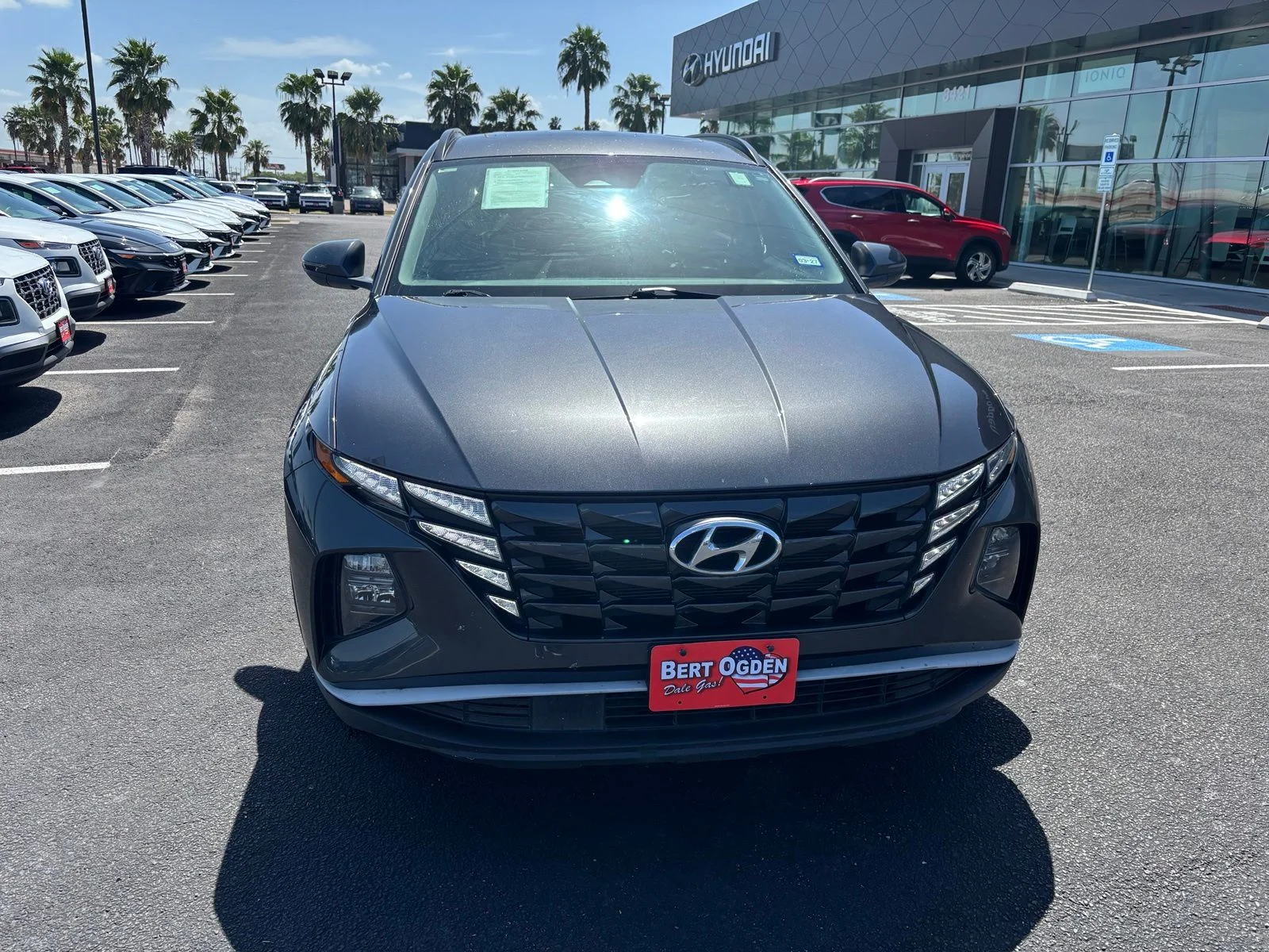 Used 2023 Gray Hyundai SEL image 2