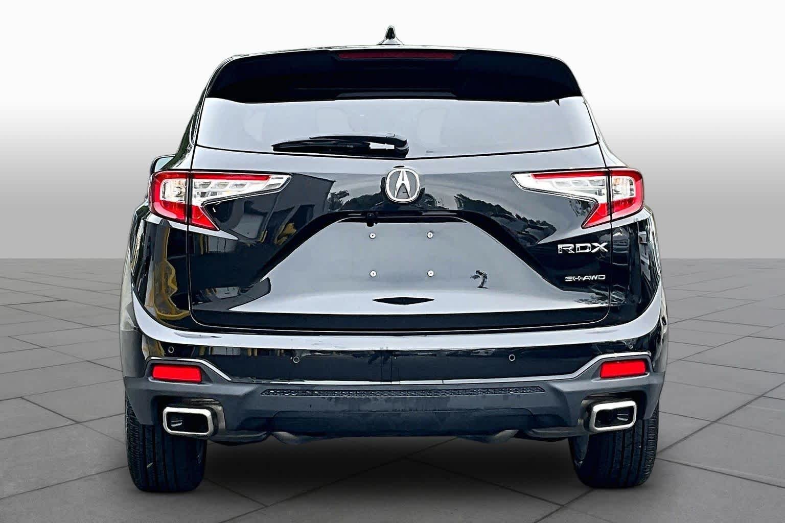 Used 2023 Majestic Black Pearl Acura w/Technology Package image 5