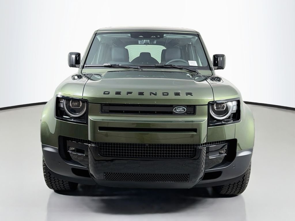 New 2026 Woolstone Green Land Rover S image 2