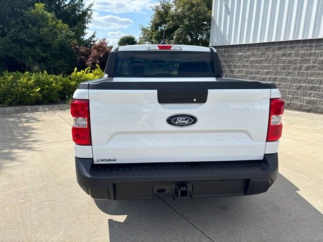 New 2026 Oxford White Ford XLT image 7