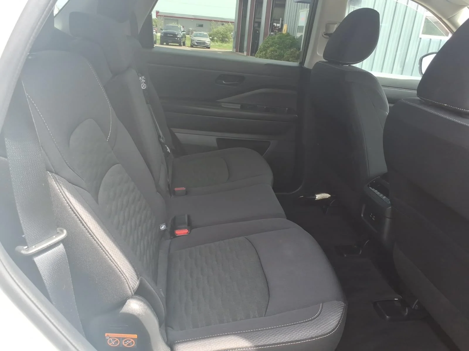 Used 2025 Glacier White Nissan SV image 16