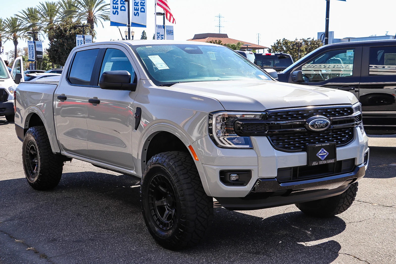 New 2026 Avalanche Ford XLT image 3