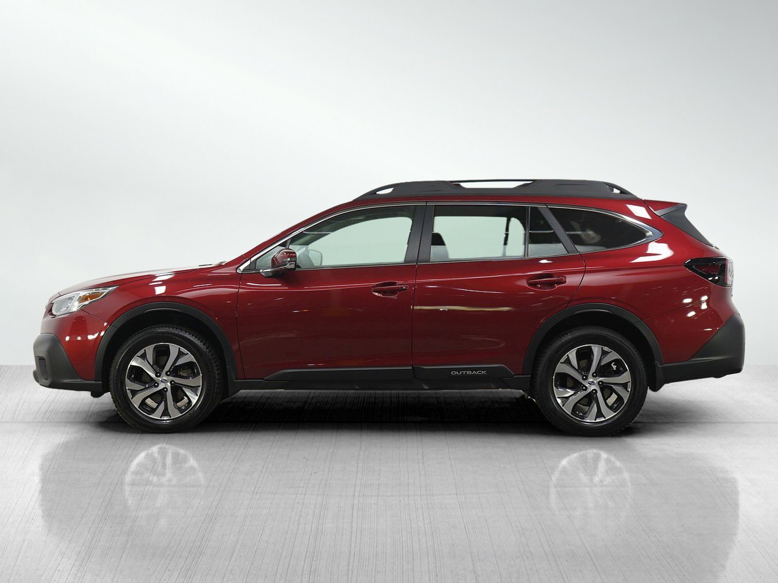 Used 2020 Subaru Outback Limited with VIN 4S4BTANC8L3129398 for sale in Burnsville, Minnesota