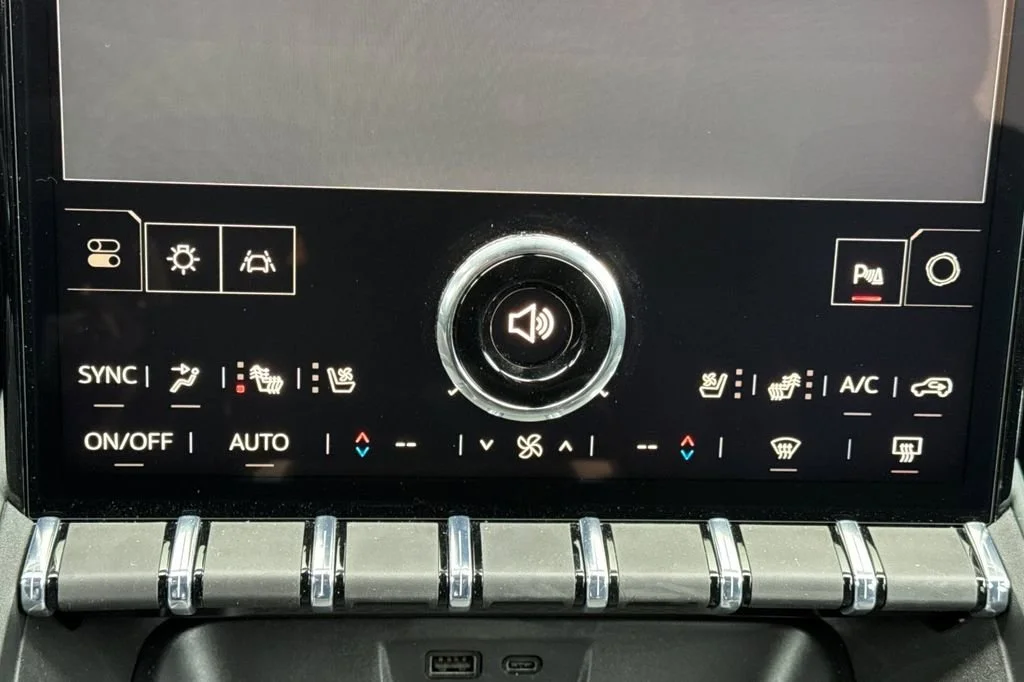 2026 GMC Terrain AT4 - Photo 18