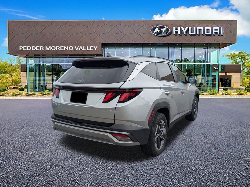 Certified Used 2025 Silver Hyundai SEL image 3
