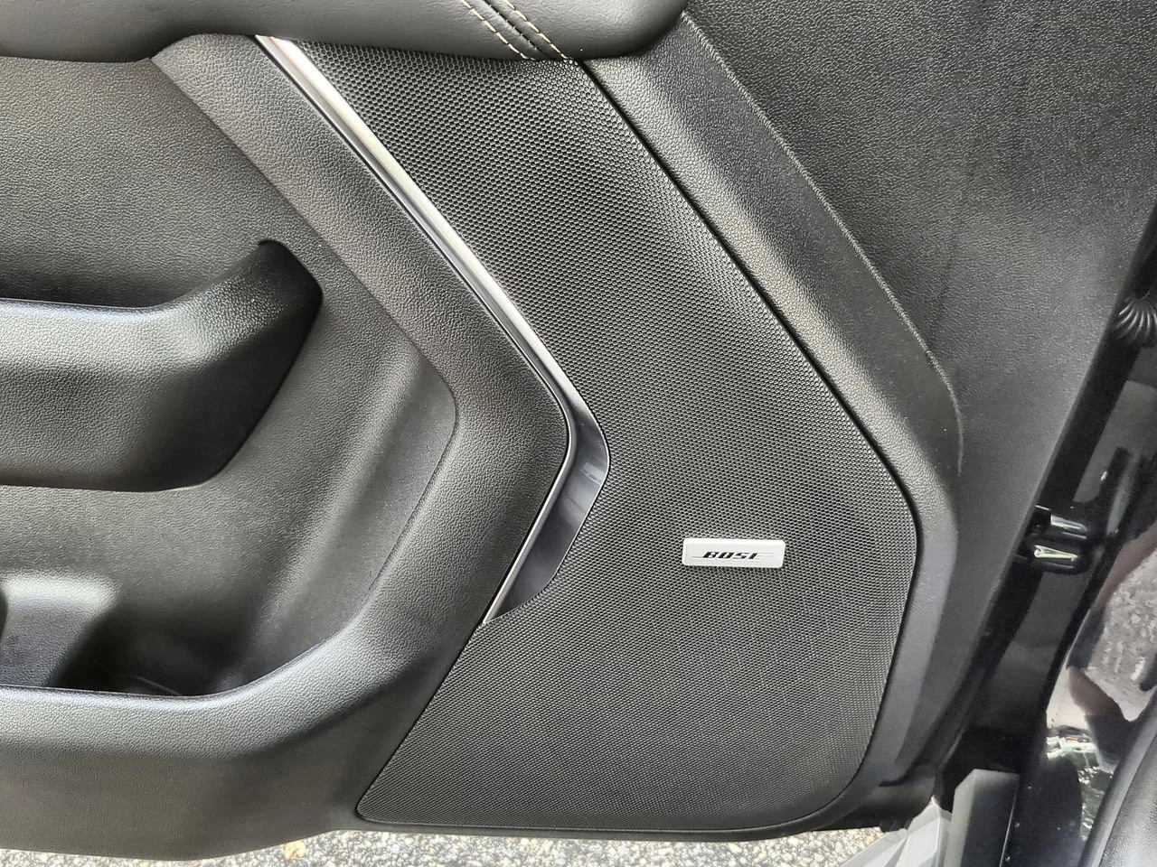 New 2026 Titanium Rush Metallic GMC Elevation image 25