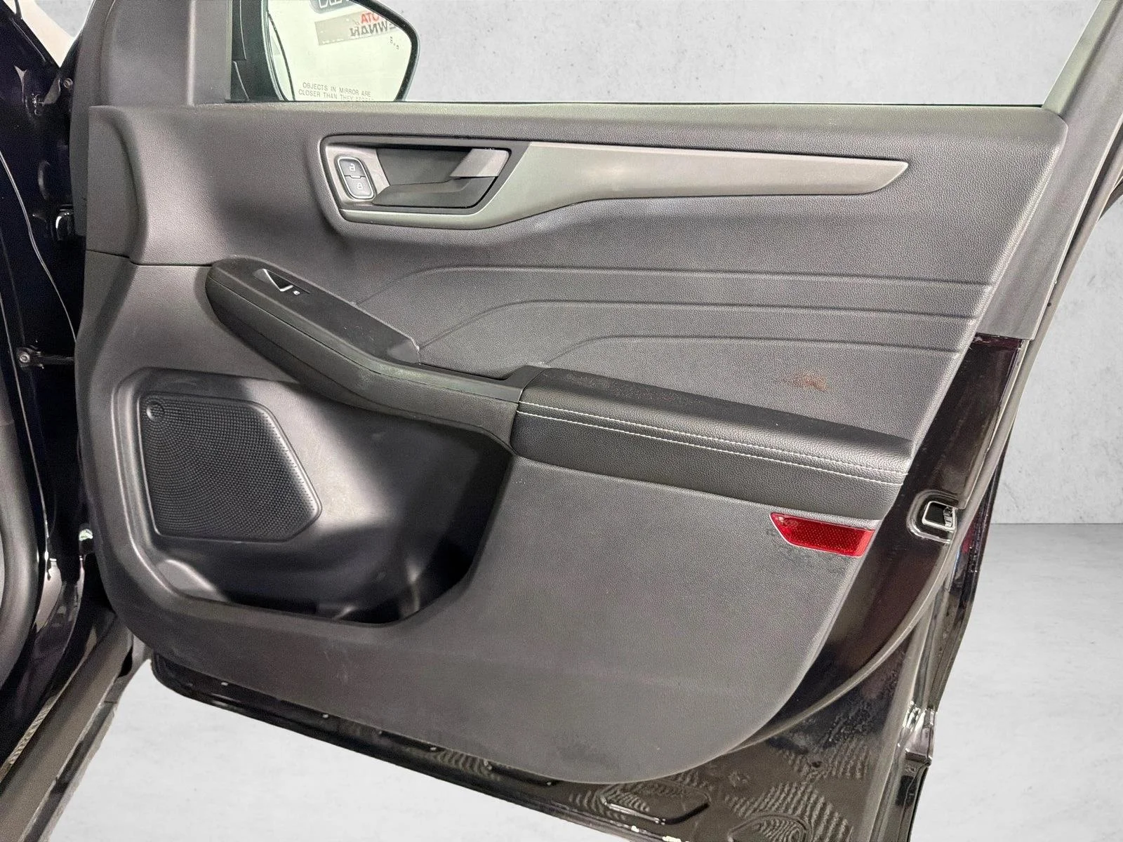 Used 2025 White Ford Active image 14