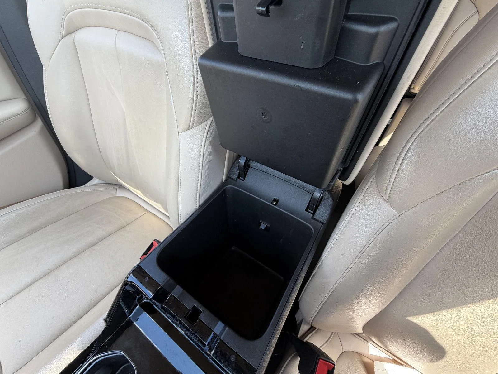 Used 2021 Bright White Clearcoat Jeep Limited image 15