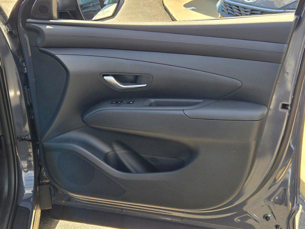 New 2026 Gray Hyundai SE AWD image 4