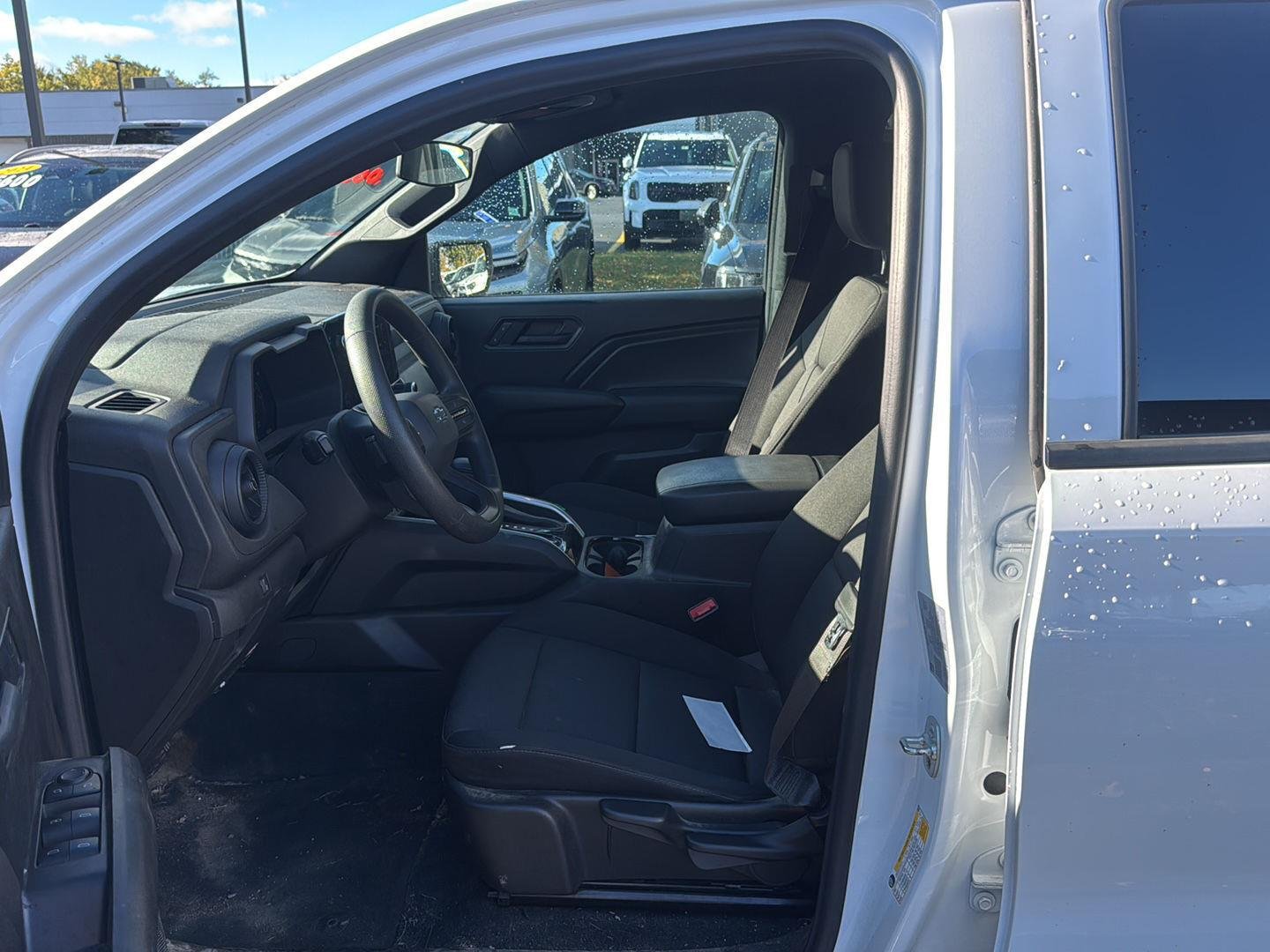 Used 2025 Summit White Chevrolet 4WD Trail Boss image 11
