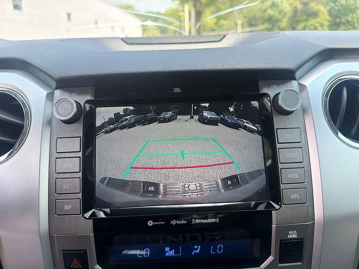 Used 2021  Toyota Limited image 24