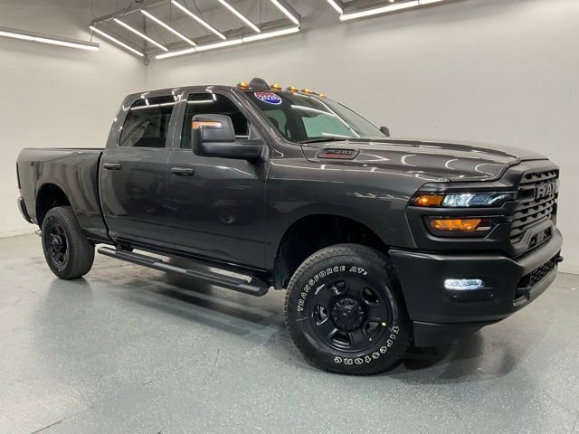 New 2026 Granite Crystal Metallic Clearcoat RAM Tradesman image 2