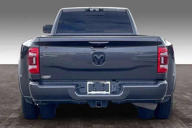 Certified Used 2022 Gray Ram Laramie image 4