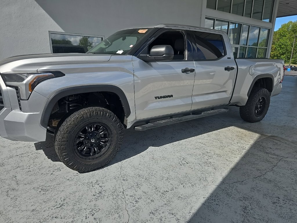 2022 Toyota Tundra SR5