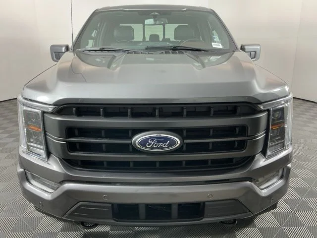 Certified Used 2023  Ford Lariat image 2
