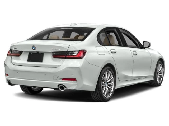Used 2023  BMW 330e xDrive image 2