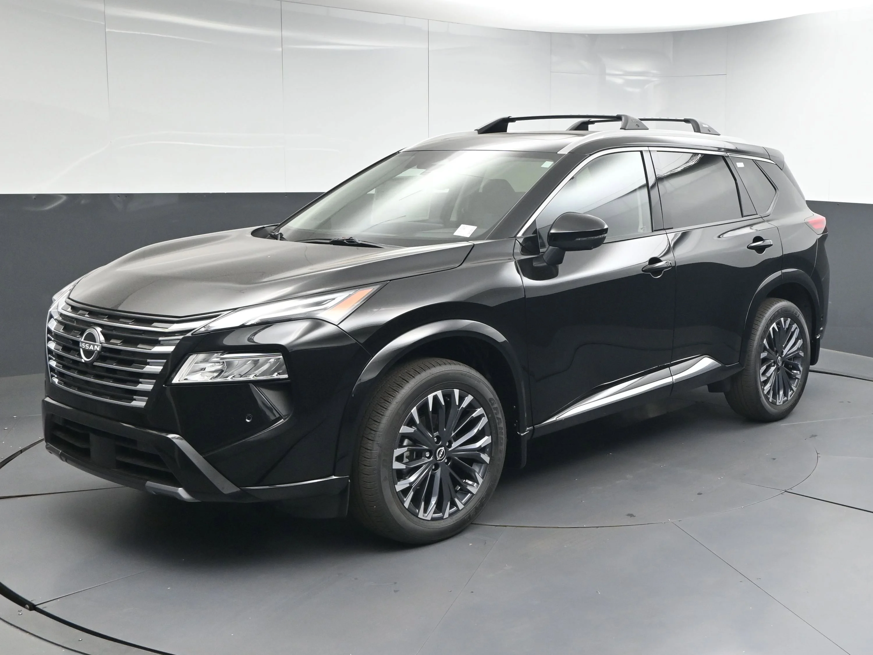 New 2026 Super Black Nissan Platinum image 3