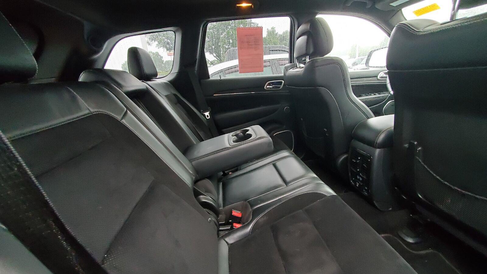 Used 2015 Deep Cherry Red Crystal Pearlcoat Jeep SRT image 6