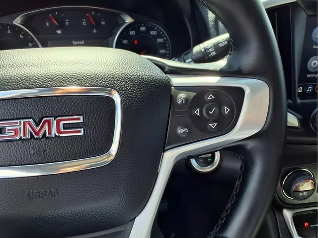 Used 2024 Riptide Metallic GMC SLT image 14