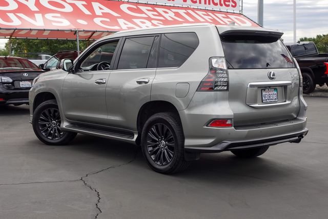 Used 2023 Silver Lexus 460 image 10