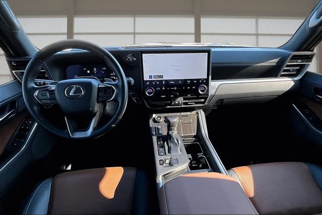 Used 2024 Blue Lexus 550 Luxury image 16