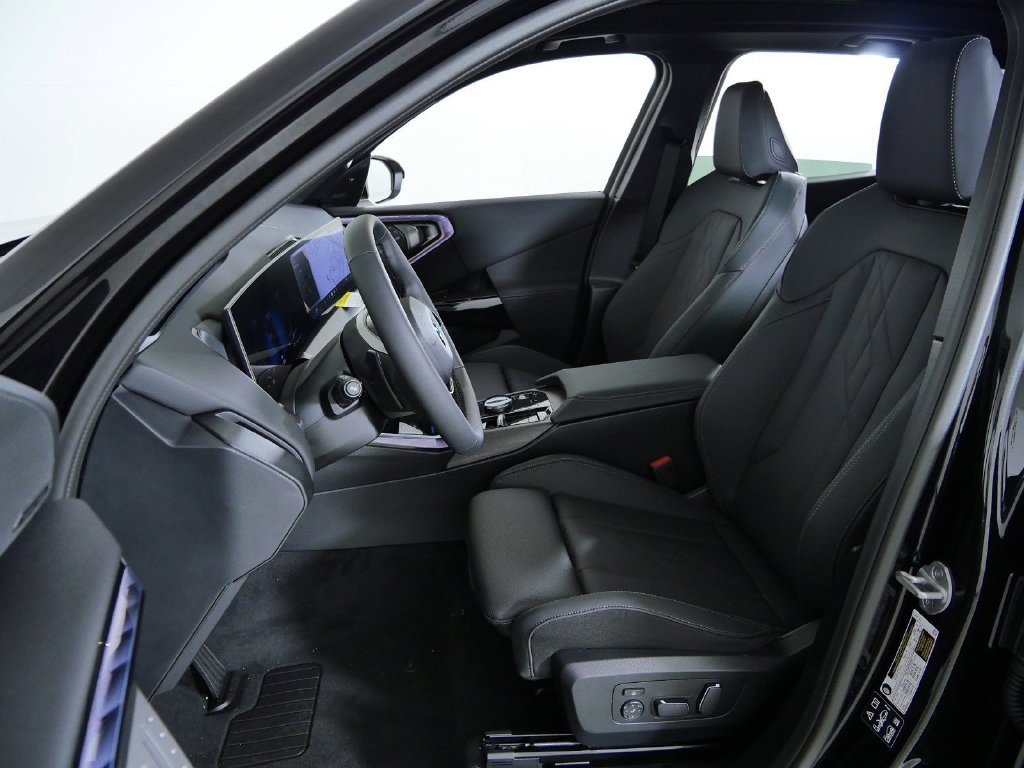 Used 2026 Black BMW 30 xDrive image 31