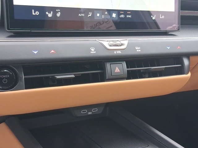 New 2026 Ultra White Lexus ES 350e PREMIUM image 19