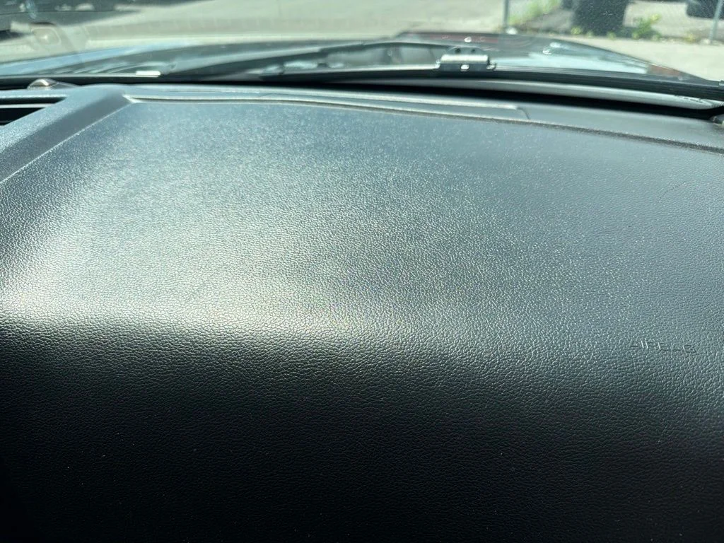 Used 2018 Gray Ford XL image 24