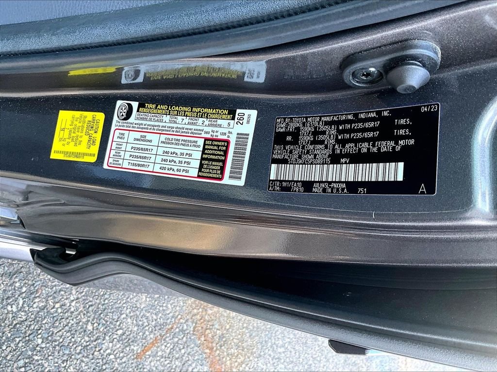 Used 2023 Gray Toyota XLE image 9
