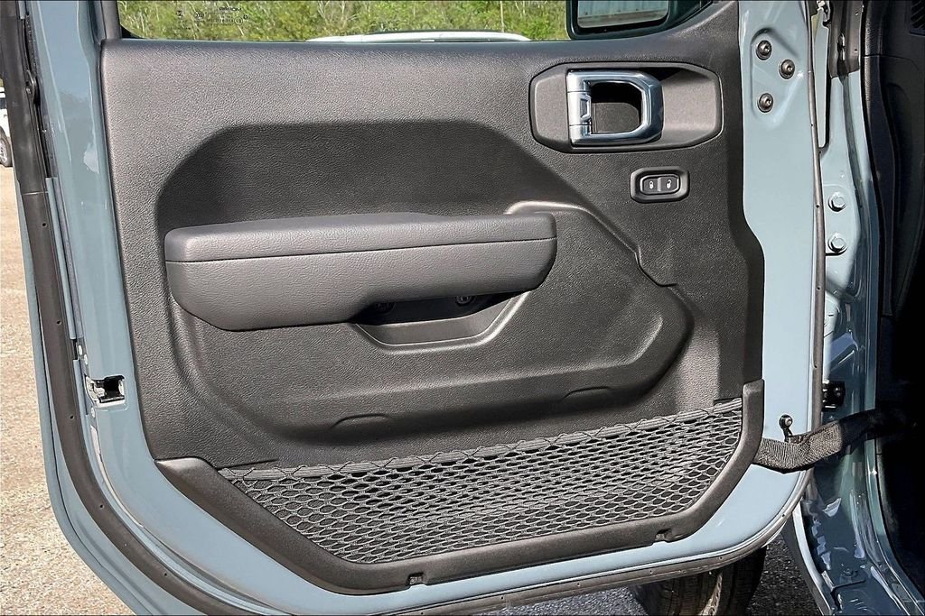 New 2026 Jeep Wrangler Sport 2D Sport Utility