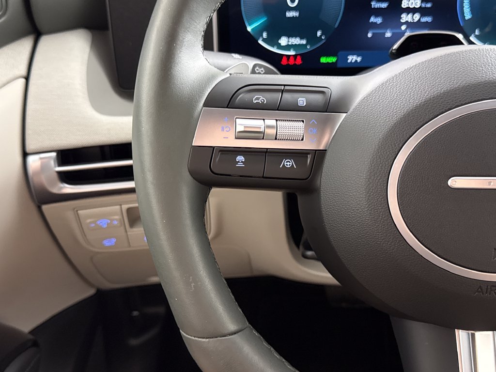 2026 Hyundai Tucson Limited - Photo 16