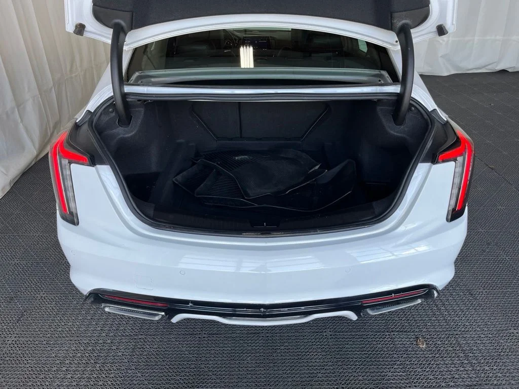 Used 2020 White Cadillac Sport image 25
