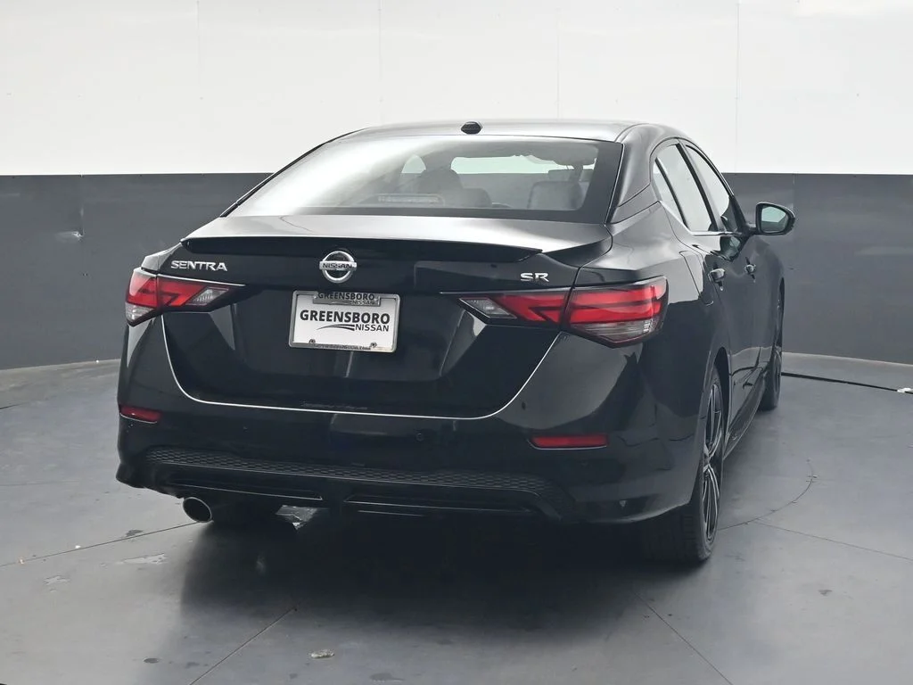 Used 2022 Black Nissan SR image 5