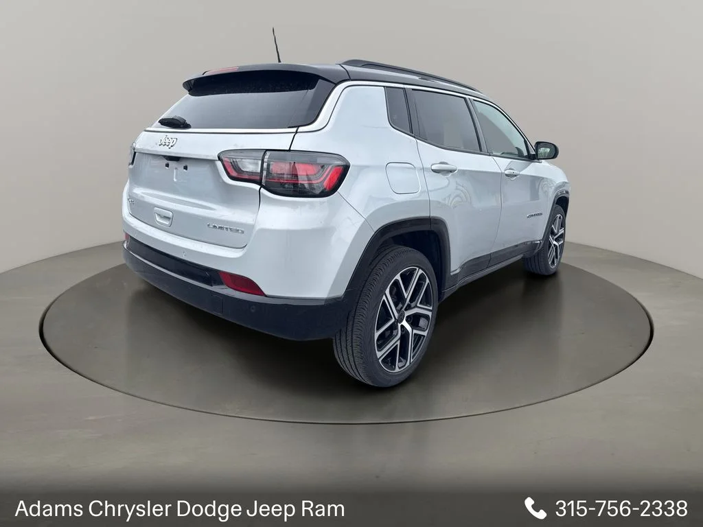Used 2025 Silver Jeep Limited image 7