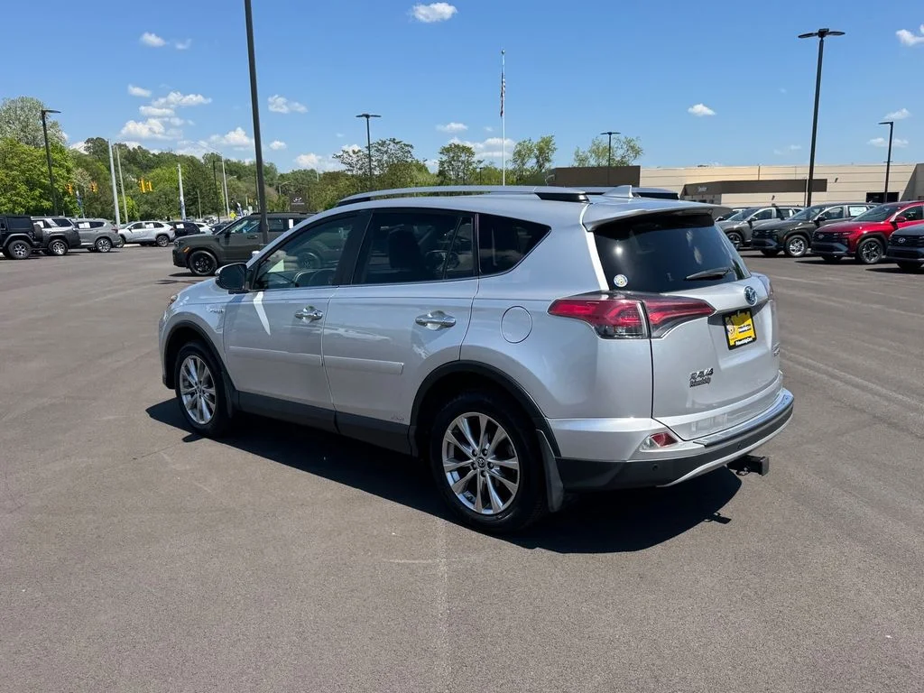 Used 2016 Silver Toyota Limited image 4