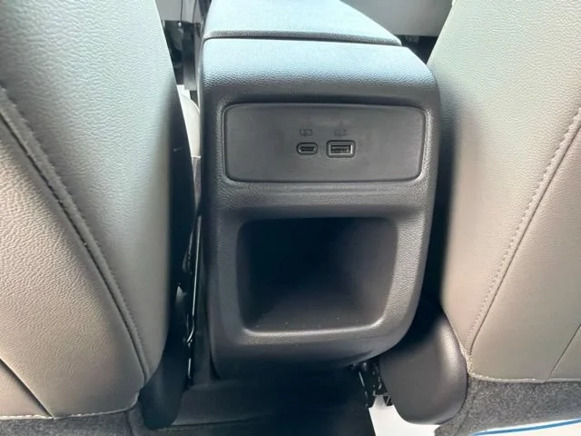 New 2026 Cacti Green Chevrolet ACTIV image 23