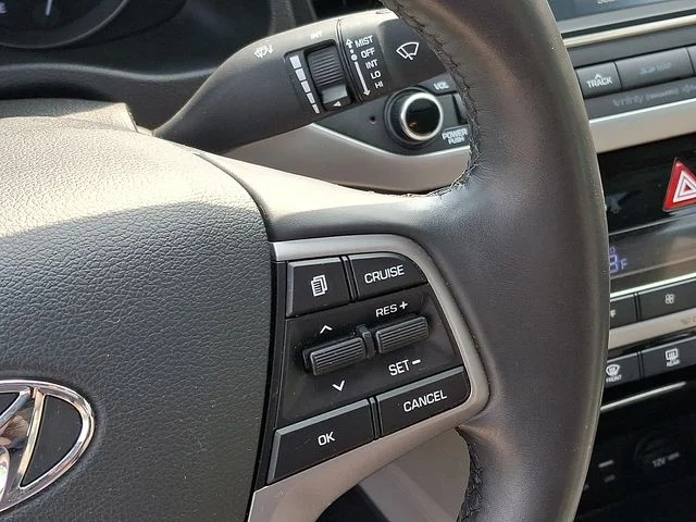 Used 2017 Gray Hyundai Limited image 23