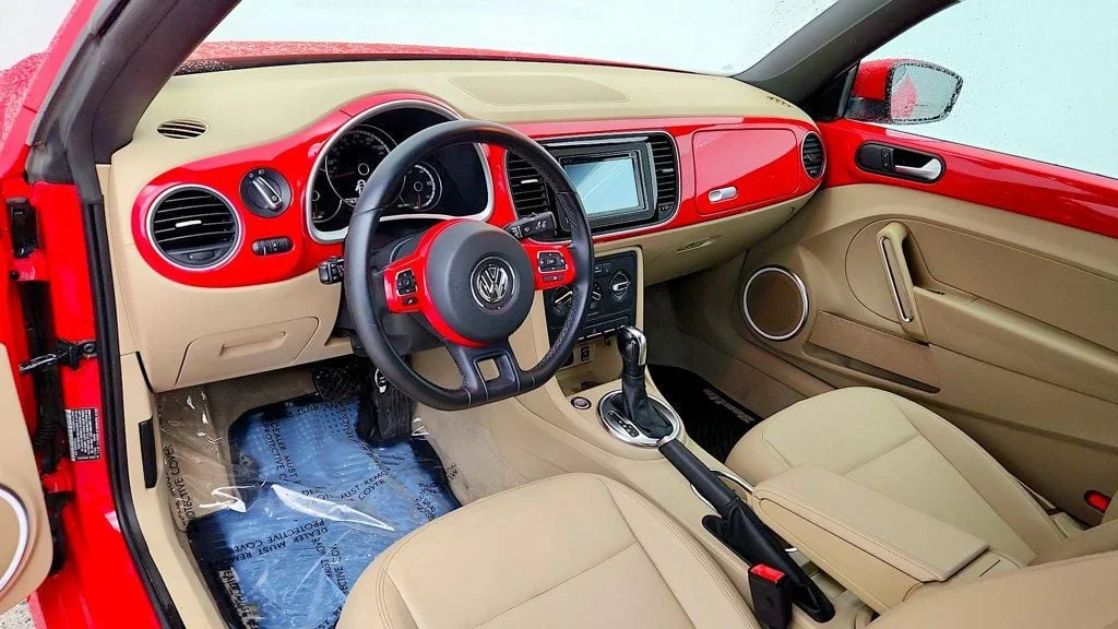 Used 2014 Tornado Red/Beige Roof Volkswagen 2dr Automatic 2.5L PZEV *Ltd Avail* image 14