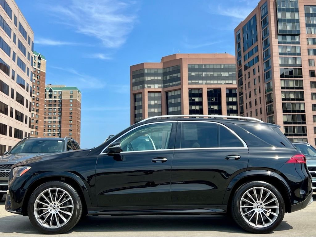 Certified Used 2024 Black Mercedes-Benz GLE 450 image 8