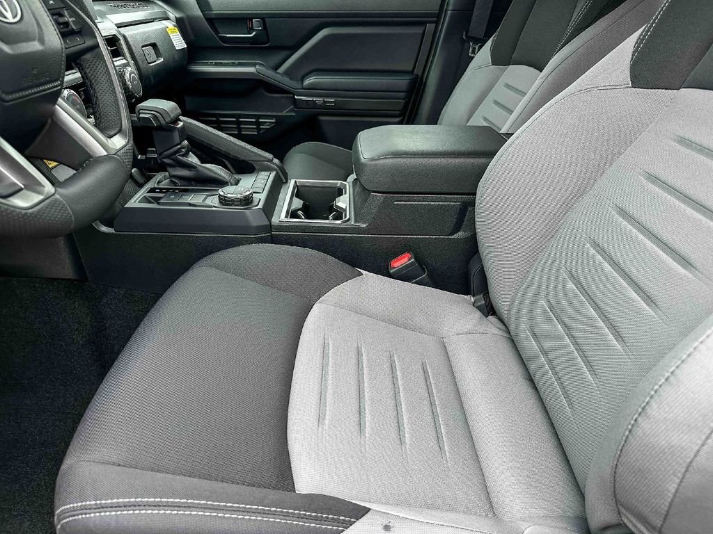 2026 Toyota Tacoma TRD PreRunner - Photo 9