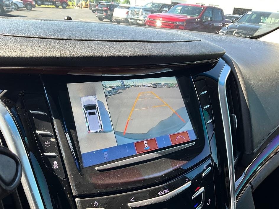 Used 2020 White Cadillac Luxury image 20