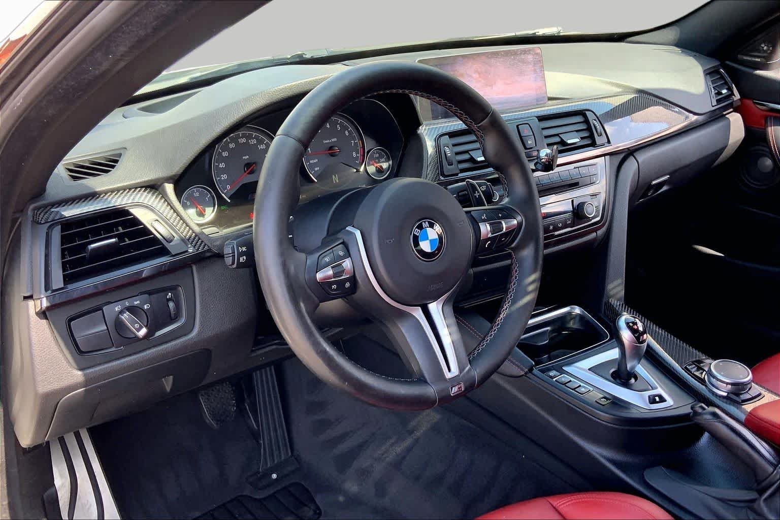 Used 2015 Mineral White Metallic BMW  image 15