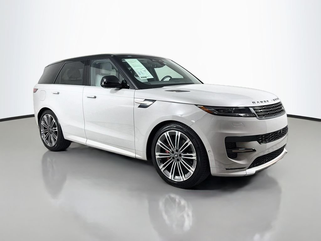 Certified Used 2024 Gray Land Rover Dynamic SE image 3